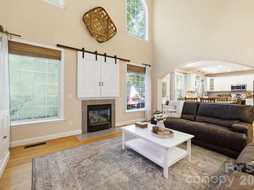 2006 Wedgewood Drive, Weddington, NC 28104.  MLS# CAR4381353, YatesRealty ID 32026. Great Room