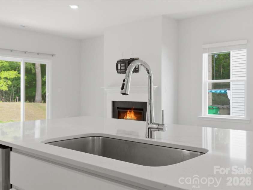 5211 Reedy Ridge Road, Charlotte, NC 28215.  MLS# CAR4391355, YatesRealty ID 32027. 