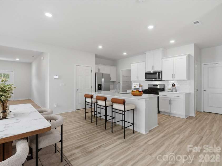 5211 Reedy Ridge Road, Charlotte, NC 28215.  MLS# CAR4391355, YatesRealty ID 32027. Virtually Staged