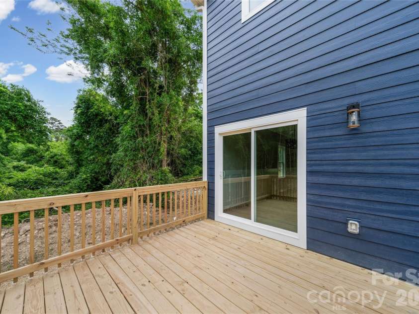 906 Dewey Street, Badin, NC 28009.  MLS# CAR4386825, YatesRealty ID 32028. 