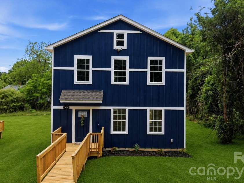 906 Dewey Street, Badin, NC 28009.  MLS# CAR4386825, YatesRealty ID 32028. Virtually staged grass.  yard is seeded.