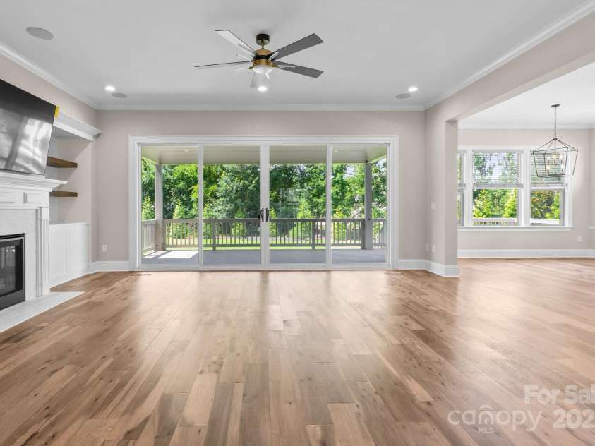 1206 Grand Oak Drive, Waxhaw, NC 28173.  MLS# CAR4276237, YatesRealty ID 32029. 