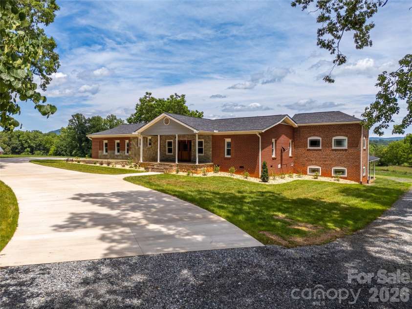 3384 US 64 Highway, Rutherfordton, NC 28139.  MLS# CAR4419576, YatesRealty ID 32033. 