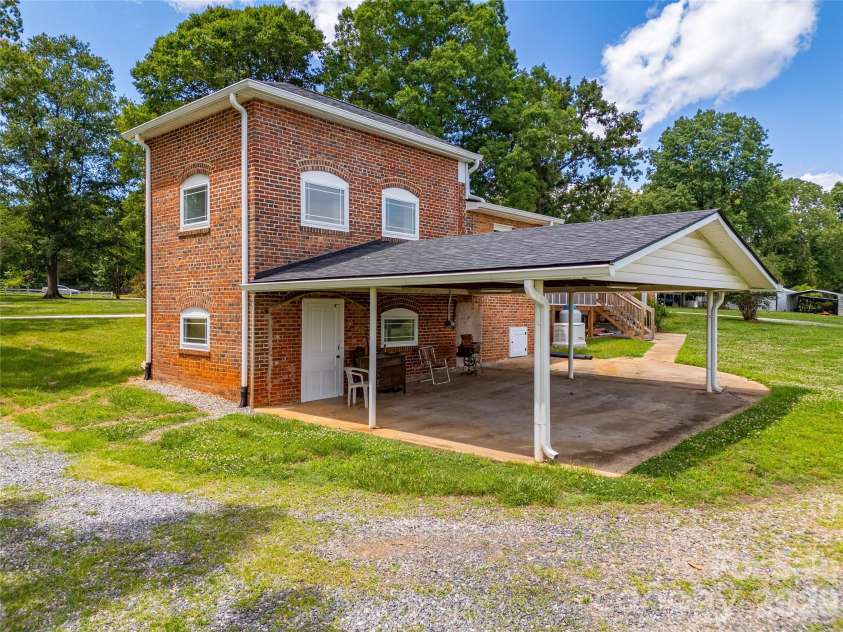 3384 US 64 Highway, Rutherfordton, NC 28139.  MLS# CAR4419576, YatesRealty ID 32033. 