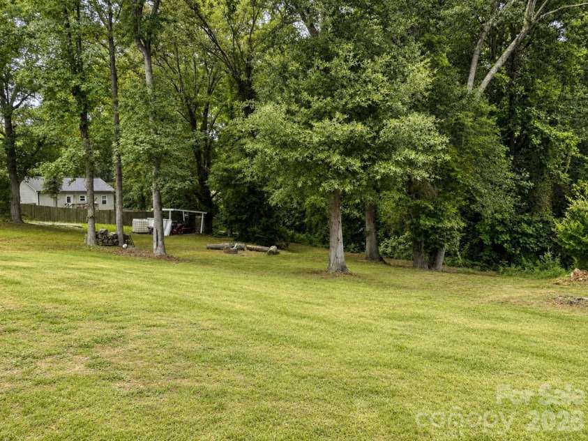 309 Godfrey Street, Pageland, SC 29728.  MLS# CAR4391585, YatesRealty ID 32034. 