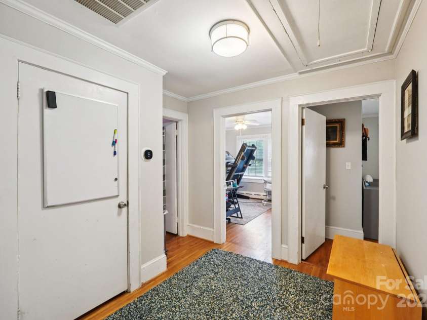 522 Sunnyside Drive, Concord, NC 28025.  MLS# CAR4282167, YatesRealty ID 32034. 