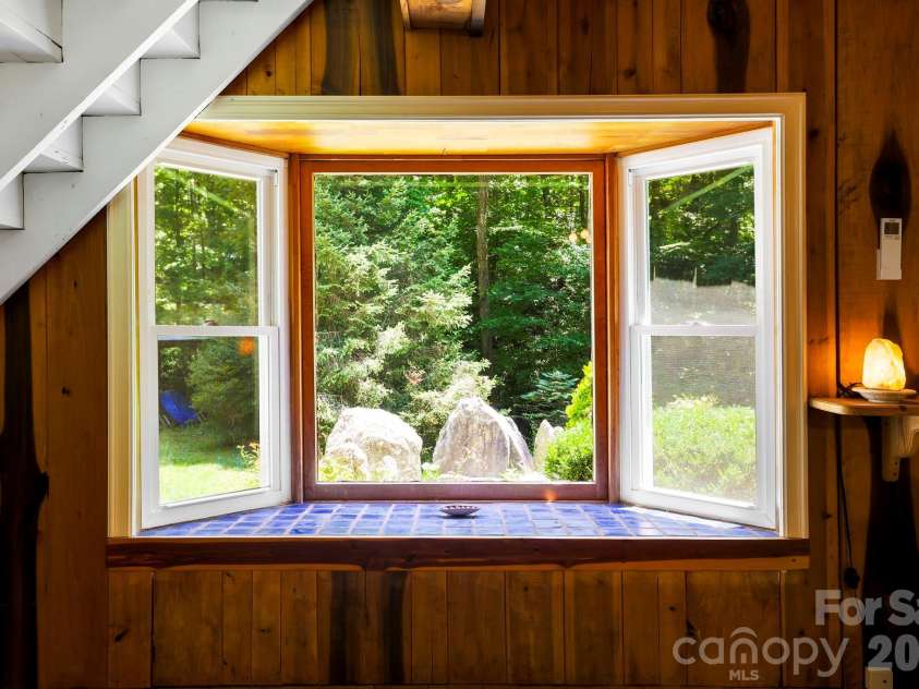 173 Camp Elliott Road, Black Mountain, NC 28711.  MLS# CAR4394206, YatesRealty ID 32036. 