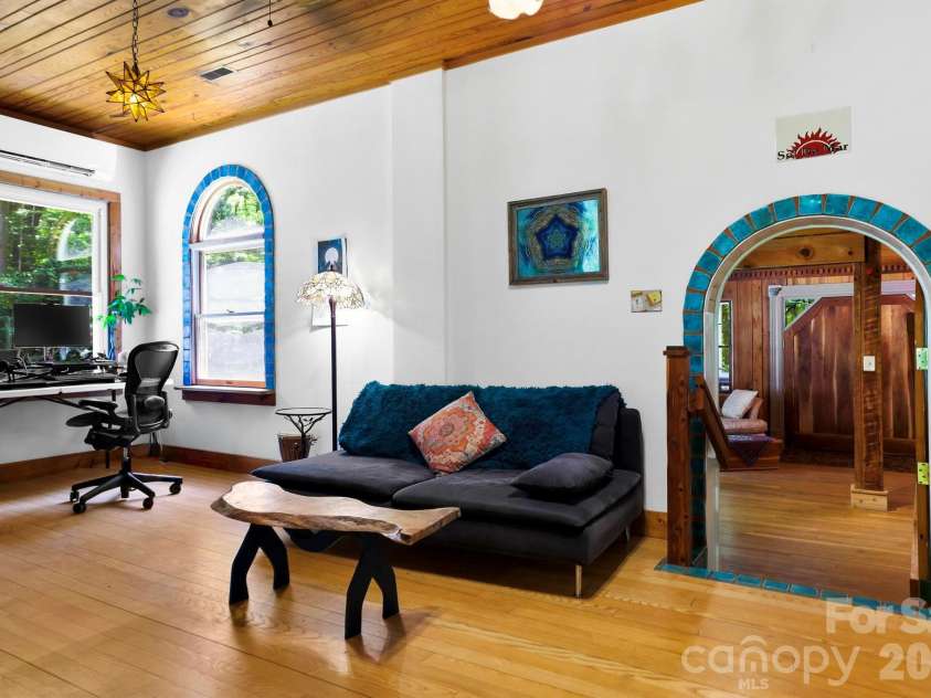 173 Camp Elliott Road, Black Mountain, NC 28711.  MLS# CAR4394206, YatesRealty ID 32036. 