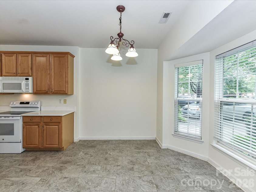 615 Colbert Way, Fort Mill, SC 29715.  MLS# CAR4389108, YatesRealty ID 32037. 