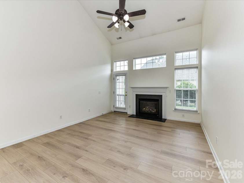 615 Colbert Way, Fort Mill, SC 29715.  MLS# CAR4389108, YatesRealty ID 32037. 