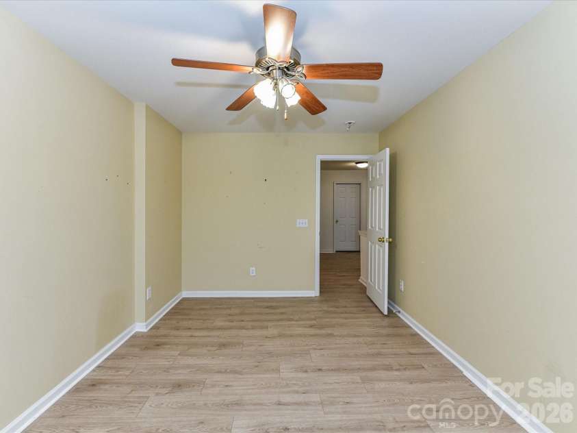 615 Colbert Way, Fort Mill, SC 29715.  MLS# CAR4389108, YatesRealty ID 32037. 
