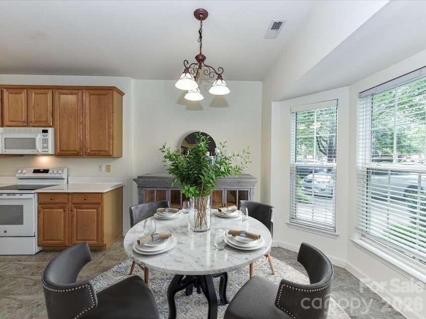 615 Colbert Way, Fort Mill, SC 29715.  MLS# CAR4389108, YatesRealty ID 32037. Virtually staged