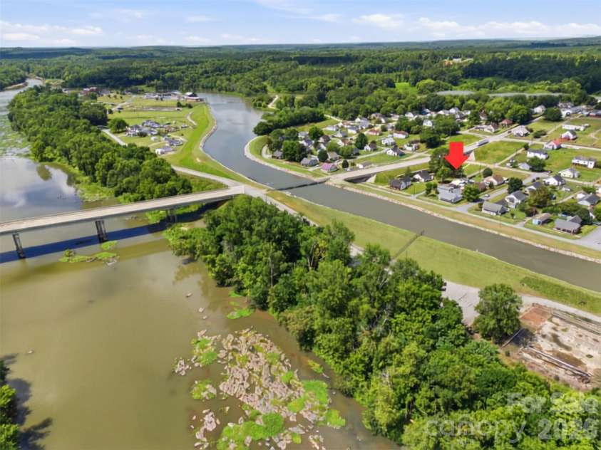 802 Canal Road, Lockhart, SC 29364.  MLS# CAR4392852, YatesRealty ID 32038. 