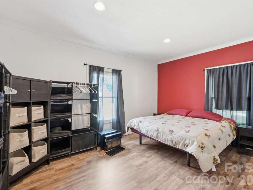 802 Canal Road, Lockhart, SC 29364.  MLS# CAR4392852, YatesRealty ID 32038. Primary Bedroom