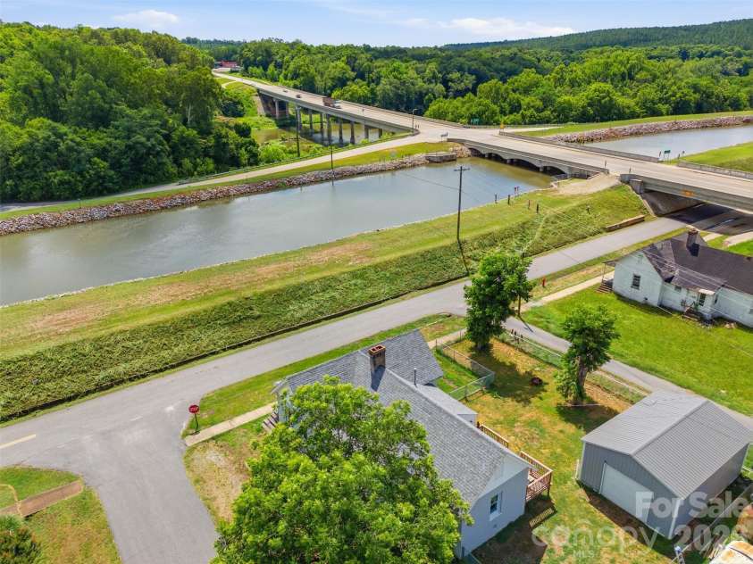 802 Canal Road, Lockhart, SC 29364.  MLS# CAR4392852, YatesRealty ID 32038. Quiet Corner Lot with no side neighbor or no front neighbor!