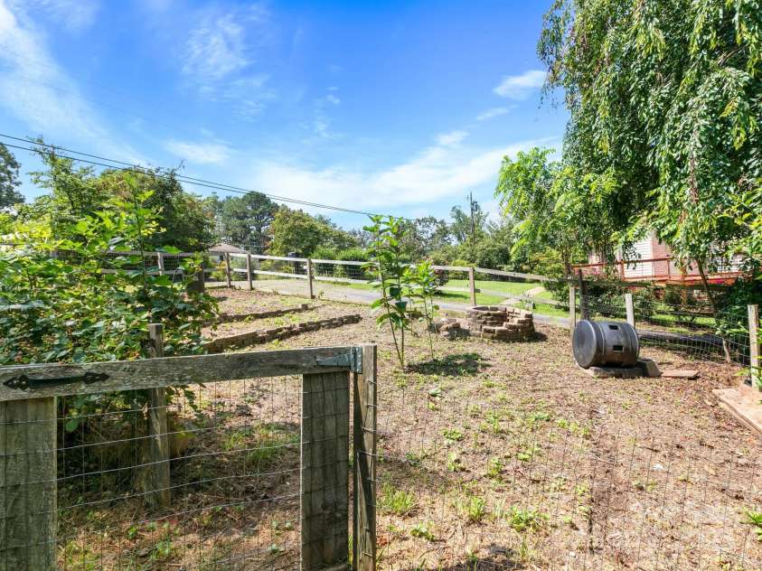 115 Chapman Drive, Asheville, NC 28805.  MLS# CAR4217914, YatesRealty ID 32039. Garden ready for planting.