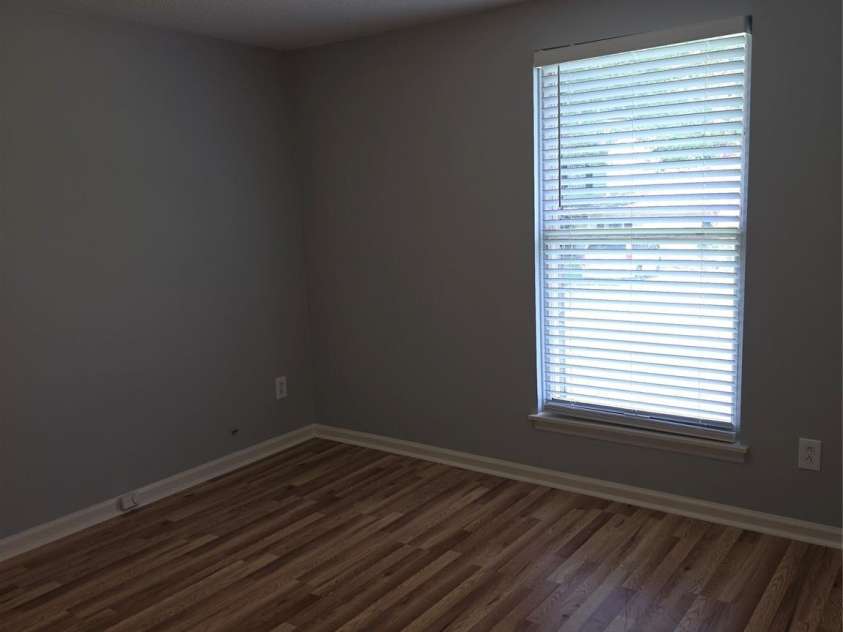 4827 Harri Ann Drive, Charlotte, NC 28227.  MLS# CAR4391150, YatesRealty ID 32039. 