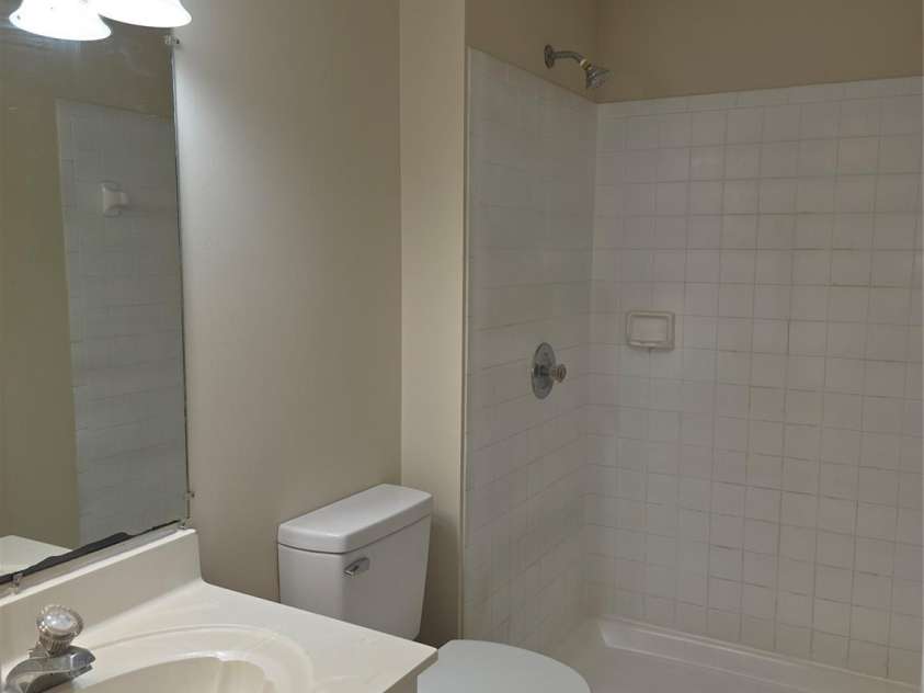 4827 Harri Ann Drive, Charlotte, NC 28227.  MLS# CAR4391150, YatesRealty ID 32039. 