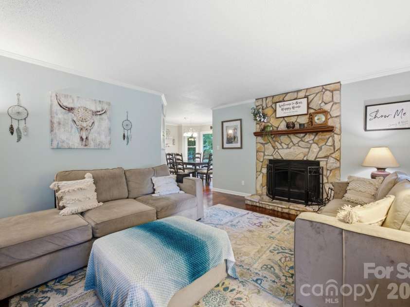 112 Bristlecone Court, Gastonia, NC 28056.  MLS# CAR4395026, YatesRealty ID 32040. 