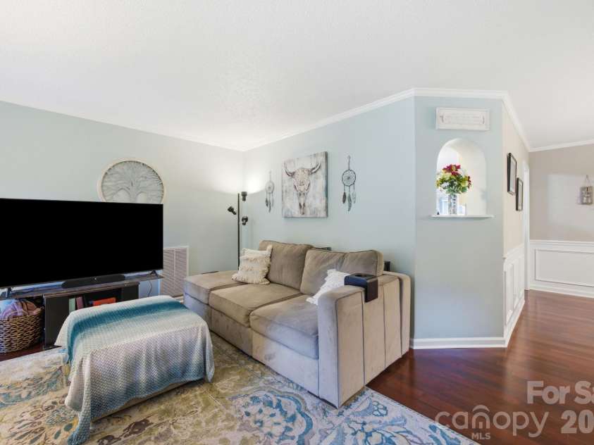 112 Bristlecone Court, Gastonia, NC 28056.  MLS# CAR4395026, YatesRealty ID 32040. 