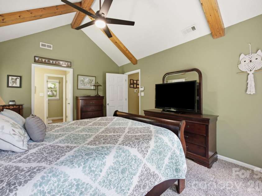 112 Bristlecone Court, Gastonia, NC 28056.  MLS# CAR4395026, YatesRealty ID 32040. 
