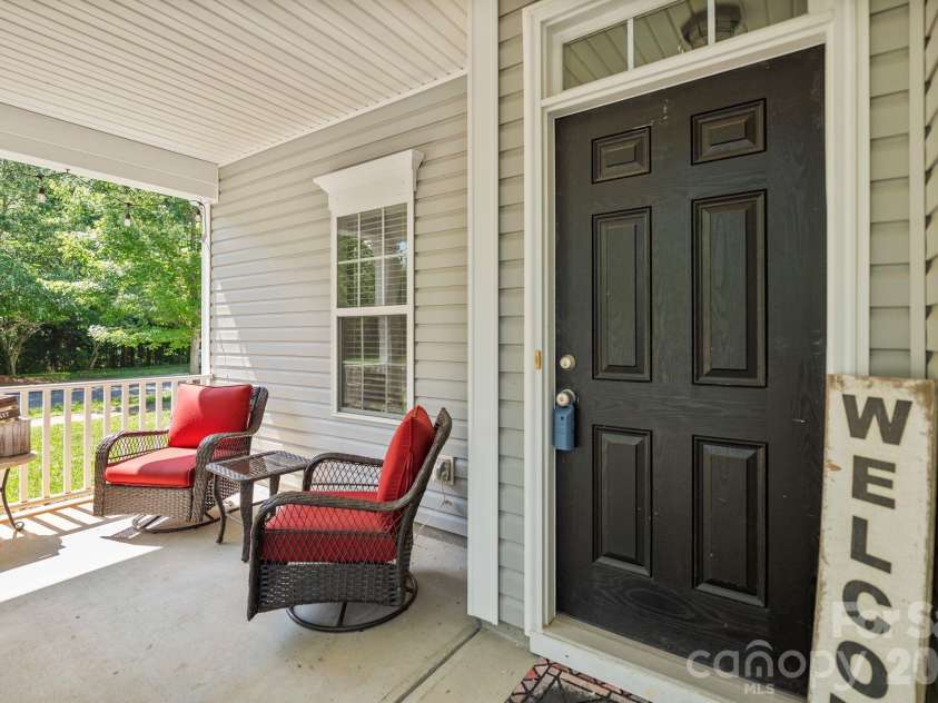 19303 Pocono Lane, Cornelius, NC 28031.  MLS# CAR4379962, YatesRealty ID 32041. 