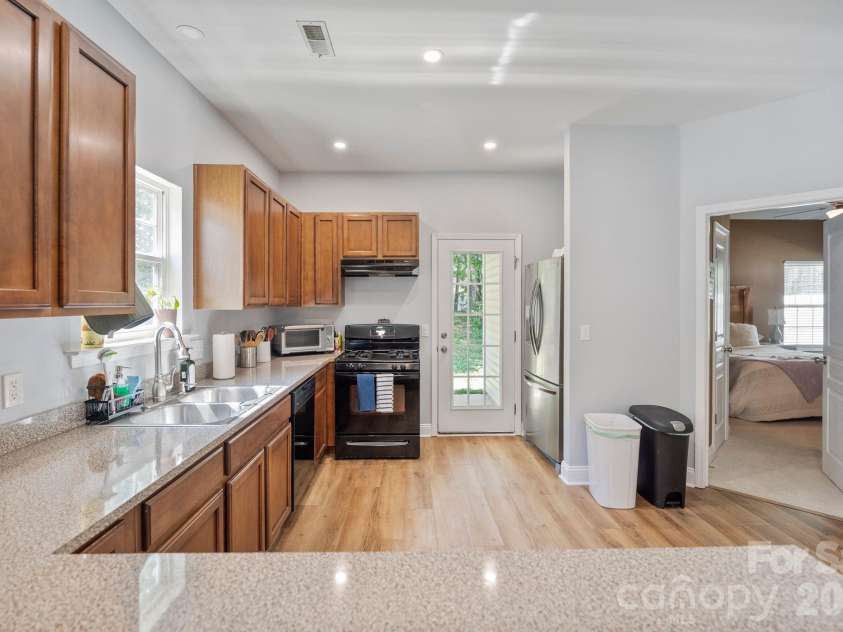 19303 Pocono Lane, Cornelius, NC 28031.  MLS# CAR4379962, YatesRealty ID 32041. 