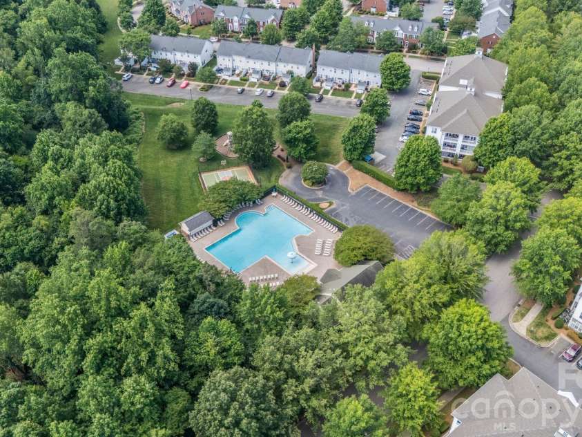 19303 Pocono Lane, Cornelius, NC 28031.  MLS# CAR4379962, YatesRealty ID 32041. 