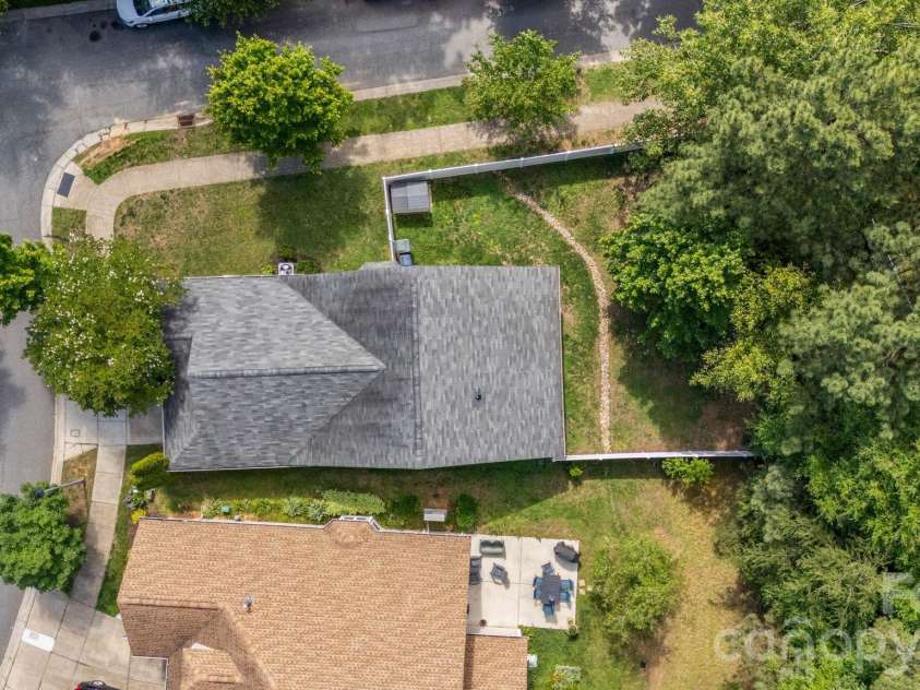 19303 Pocono Lane, Cornelius, NC 28031.  MLS# CAR4379962, YatesRealty ID 32041. 