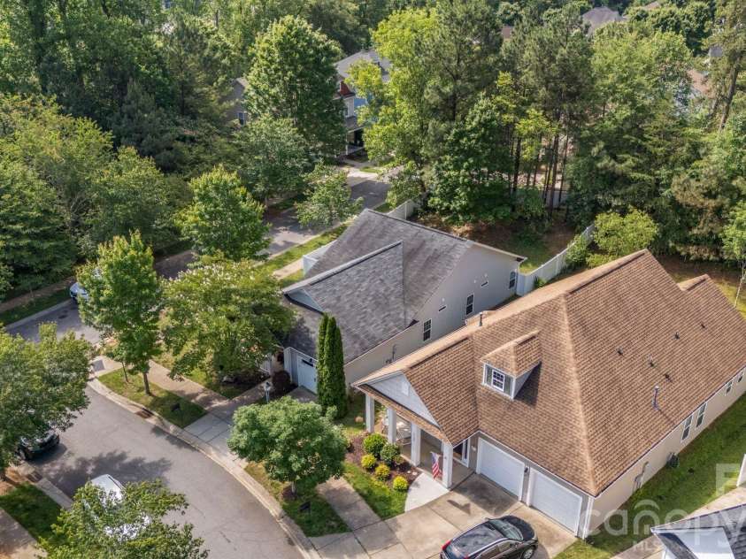 19303 Pocono Lane, Cornelius, NC 28031.  MLS# CAR4379962, YatesRealty ID 32041. 