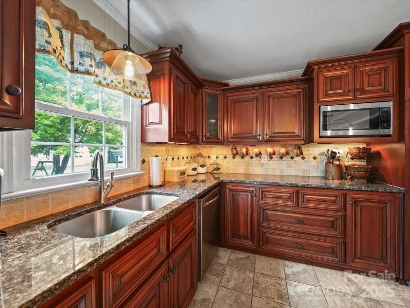 38037 Mountain Creek Road, New London, NC 28127.  MLS# CAR4286457, YatesRealty ID 32042. 