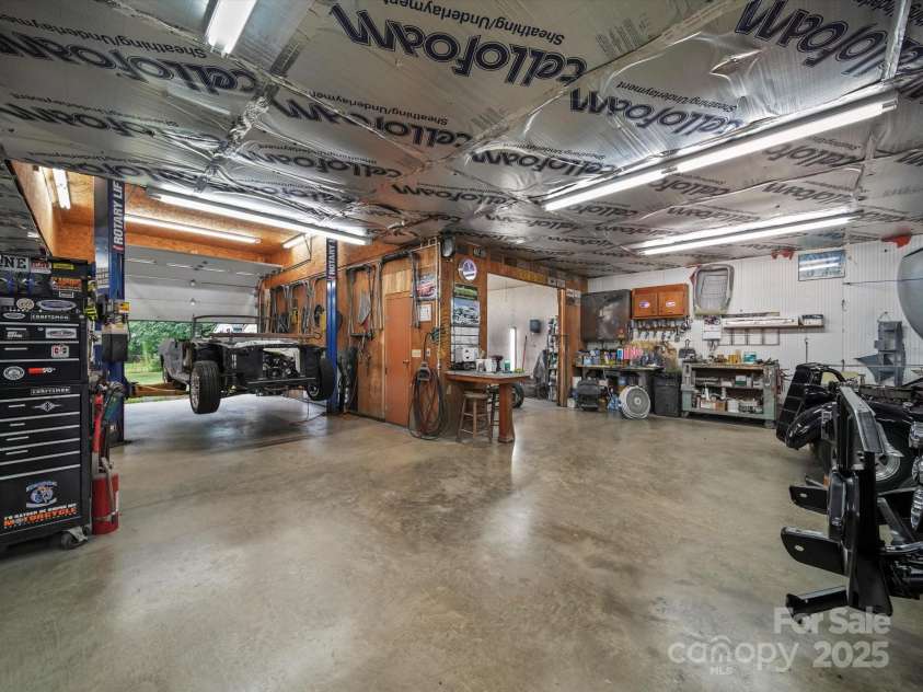 38037 Mountain Creek Road, New London, NC 28127.  MLS# CAR4286457, YatesRealty ID 32042. 