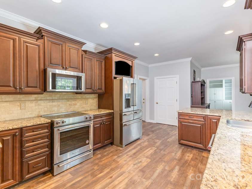 1468 Woodhurst Drive, Rock Hill, SC 29732.  MLS# CAR4250110, YatesRealty ID 32043. 