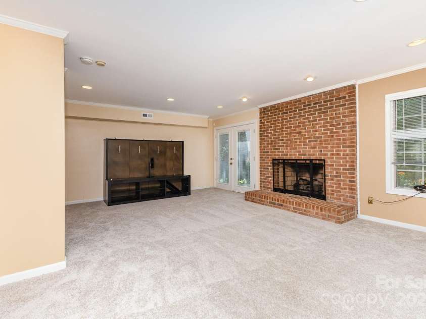 1468 Woodhurst Drive, Rock Hill, SC 29732.  MLS# CAR4250110, YatesRealty ID 32043. 