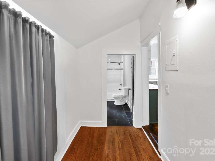 208 Ransom Street, Gastonia, NC 28052.  MLS# CAR4268177, YatesRealty ID 32045. 