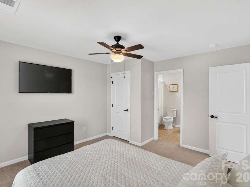 1677 Scarbrough Circle, Concord, NC 28025.  MLS# CAR4390698, YatesRealty ID 32046. Bedroom