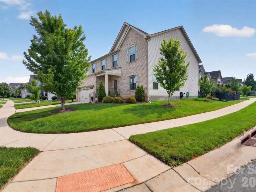 1677 Scarbrough Circle, Concord, NC 28025.  MLS# CAR4390698, YatesRealty ID 32046. Corner Lot