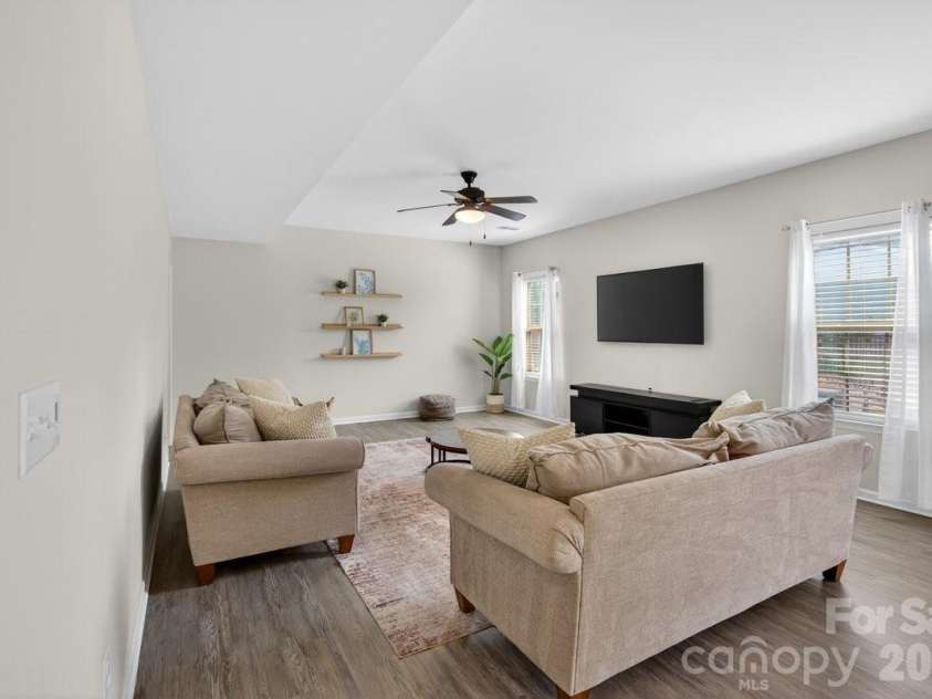 1677 Scarbrough Circle, Concord, NC 28025.  MLS# CAR4390698, YatesRealty ID 32046. Family Room