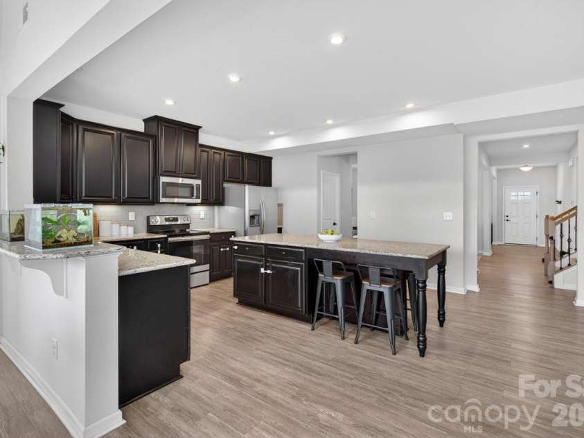 1677 Scarbrough Circle, Concord, NC 28025.  MLS# CAR4390698, YatesRealty ID 32046. Kitchen