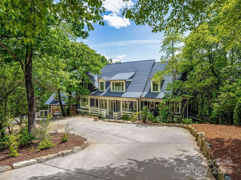 251 Toxaway Court, Lake Toxaway, NC 28747.  MLS# CAR4265762, YatesRealty ID 32047. 