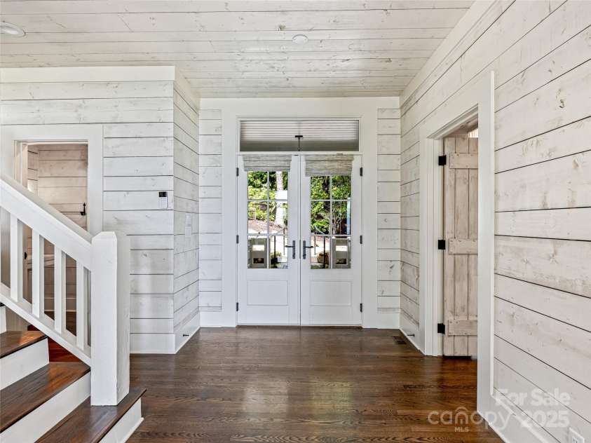 251 Toxaway Court, Lake Toxaway, NC 28747.  MLS# CAR4265762, YatesRealty ID 32047. 