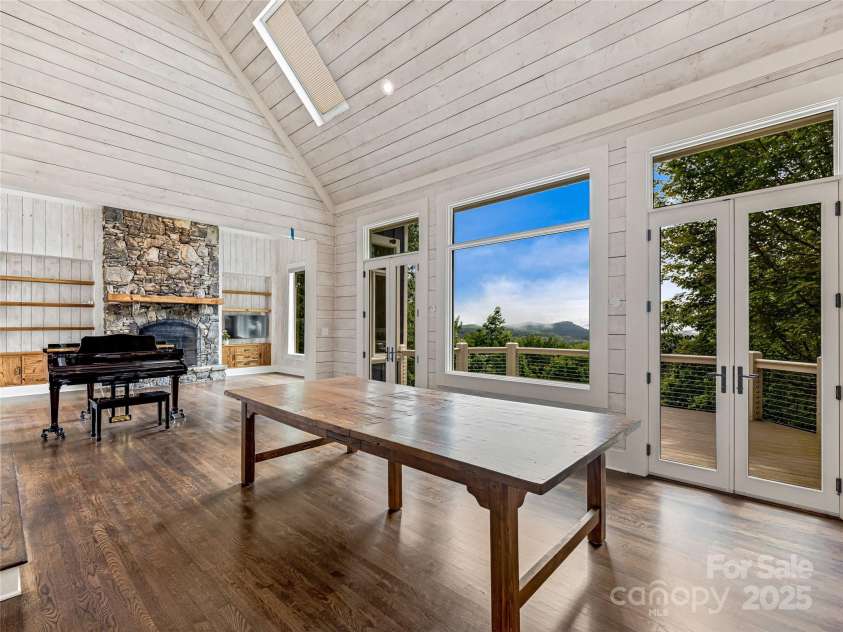 251 Toxaway Court, Lake Toxaway, NC 28747.  MLS# CAR4265762, YatesRealty ID 32047. 