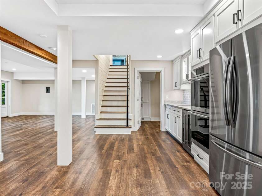 251 Toxaway Court, Lake Toxaway, NC 28747.  MLS# CAR4265762, YatesRealty ID 32047. 