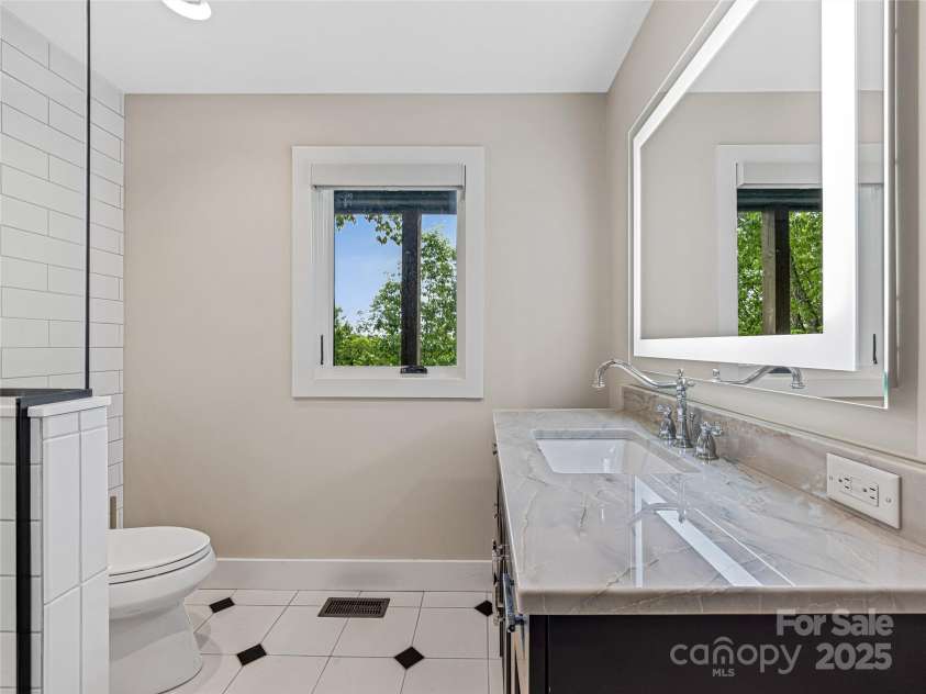 251 Toxaway Court, Lake Toxaway, NC 28747.  MLS# CAR4265762, YatesRealty ID 32047. 