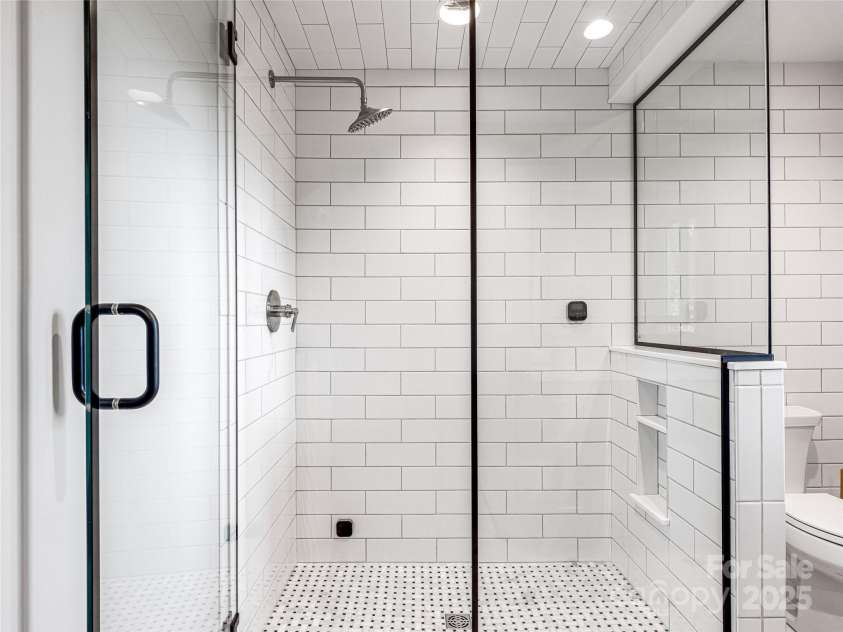 251 Toxaway Court, Lake Toxaway, NC 28747.  MLS# CAR4265762, YatesRealty ID 32047. 