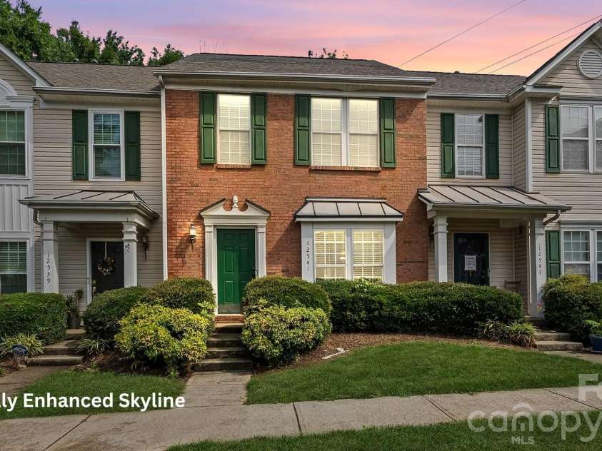 12541 Jessica Place, Charlotte, NC 28269.  MLS# CAR4393712, YatesRealty ID 32048. 