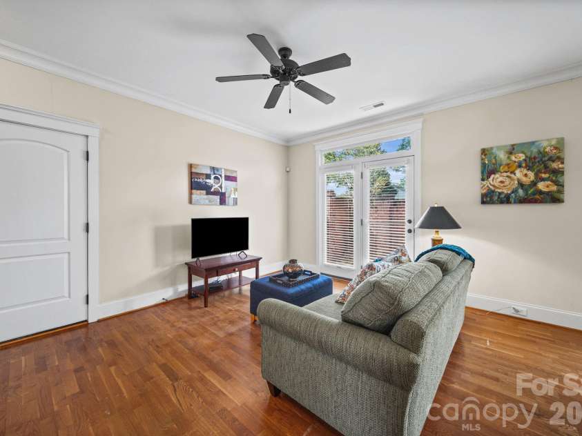 718 Kingsley Way, Belmont, NC 28012.  MLS# CAR4391382, YatesRealty ID 32049. 