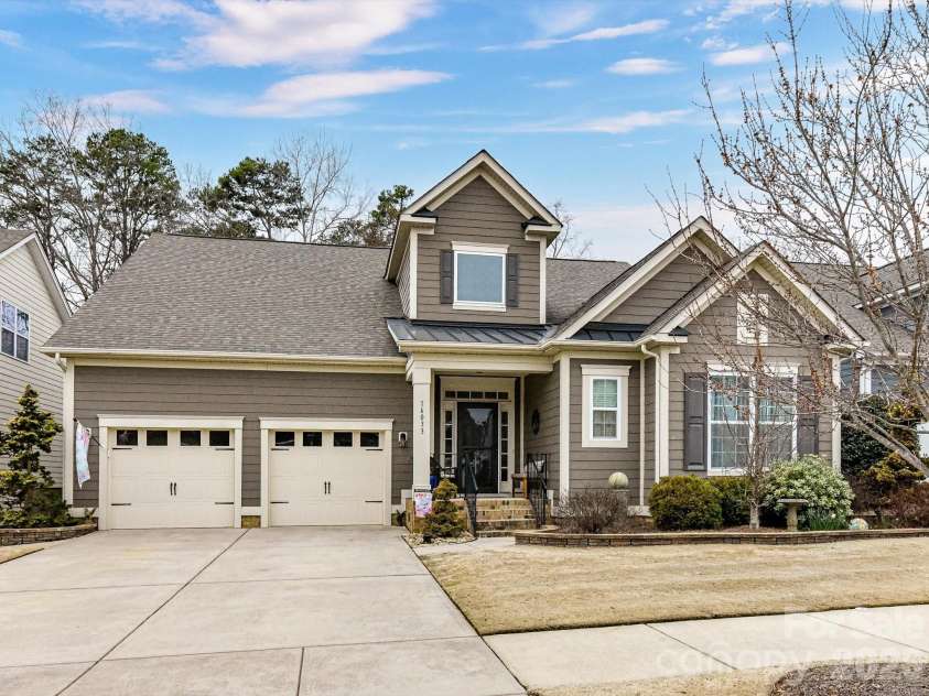 16033 Oxford Glenn Drive, Huntersville, NC 28078.  MLS# CAR4353703, YatesRealty ID 3205. 