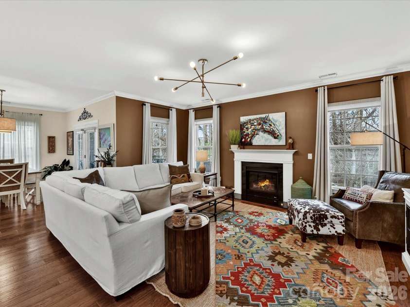 16033 Oxford Glenn Drive, Huntersville, NC 28078.  MLS# CAR4353703, YatesRealty ID 3205. 