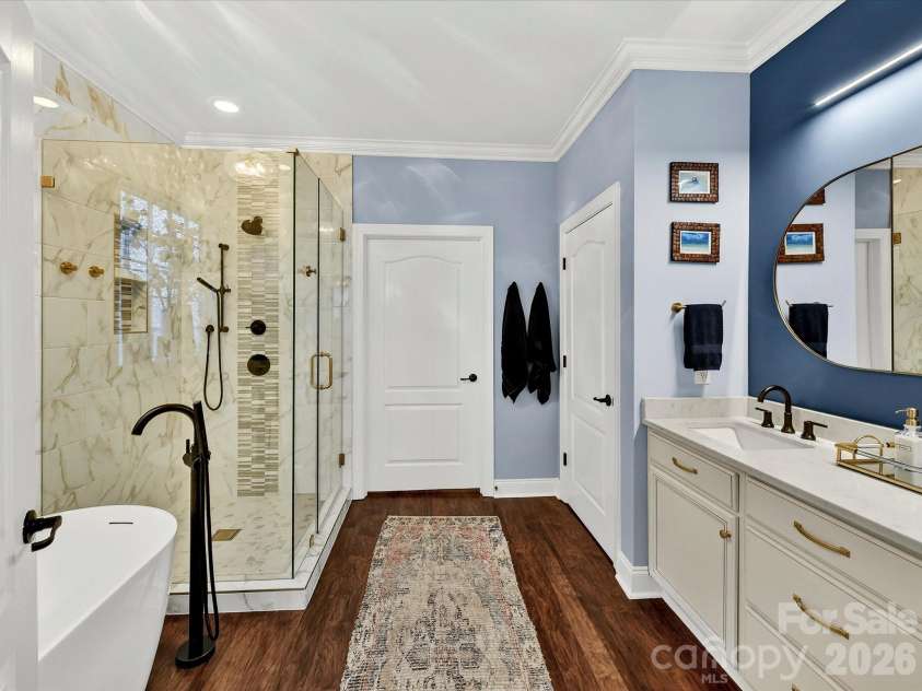 16033 Oxford Glenn Drive, Huntersville, NC 28078.  MLS# CAR4353703, YatesRealty ID 3205. 
